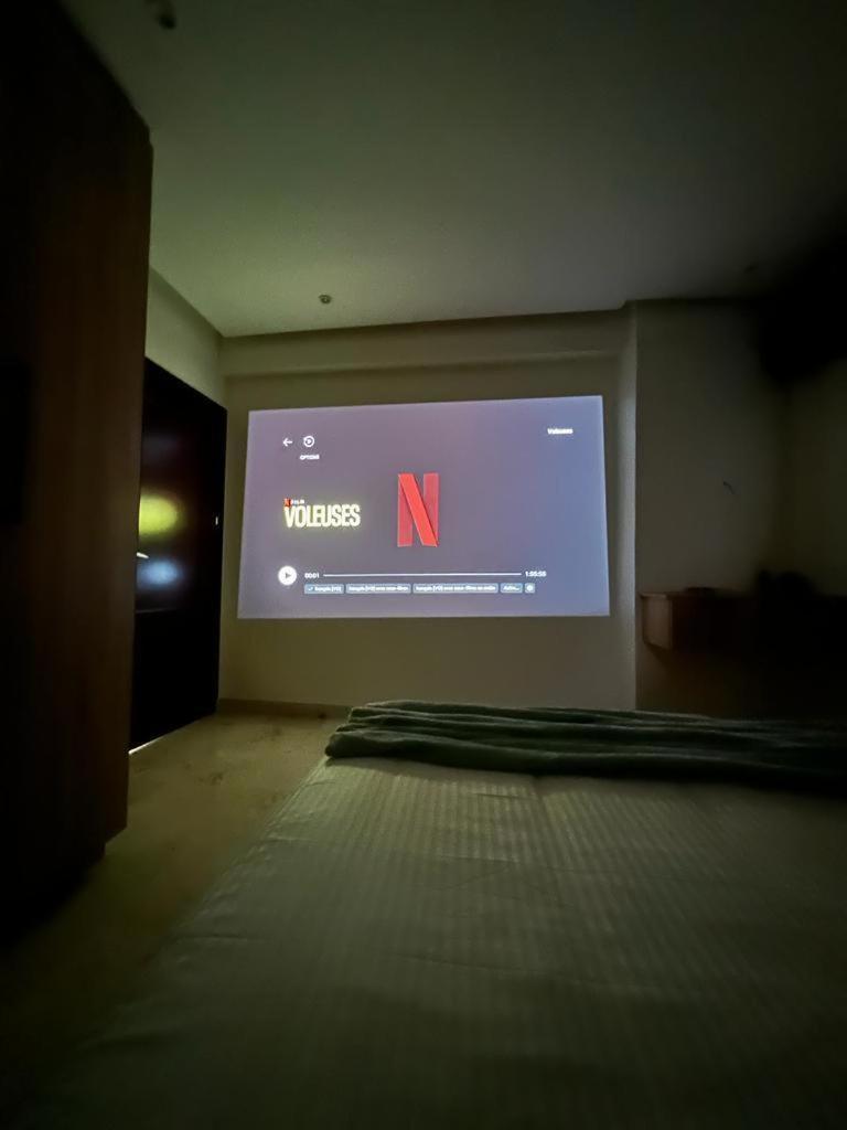 Apartment Coeur De Marrakech : Luxe, Cine & Confort Marrakesch